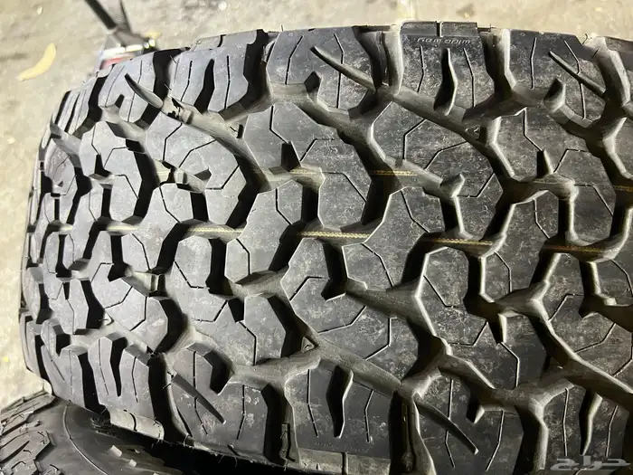 كفرات ود واي نص حجري مقاس 285 70 17تاربخ23 5
