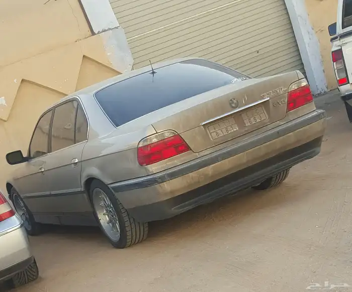 بي ام دبليو e38 735il v8 وارد الناغي 9