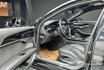 اودي A8 5