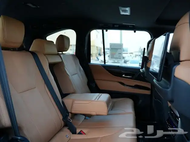 للتأجير سيارات 4