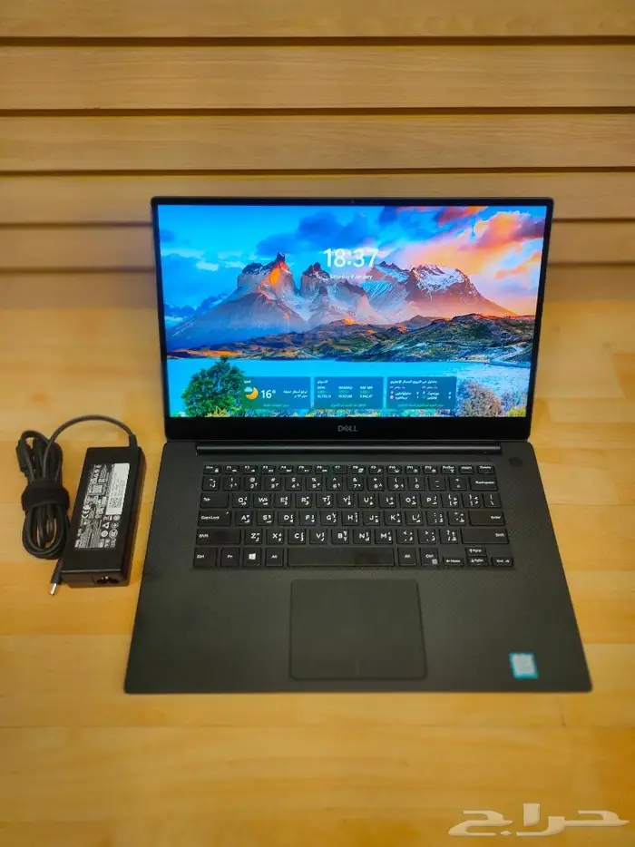 DELL Precision5540 Touch 8core i9 9thGen 64GB 1TB 4GB Nvidia 0