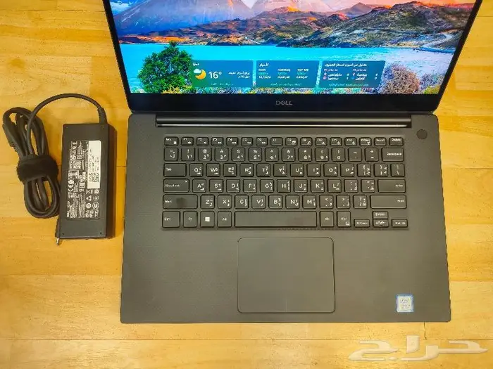 DELL Precision5540 Touch 8core i9 9thGen 64GB 1TB 4GB Nvidia 12