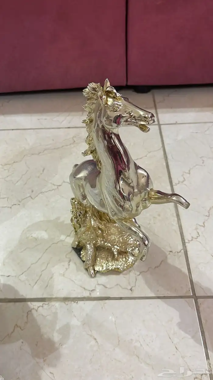 تحف. ثلاث اشكال. 2