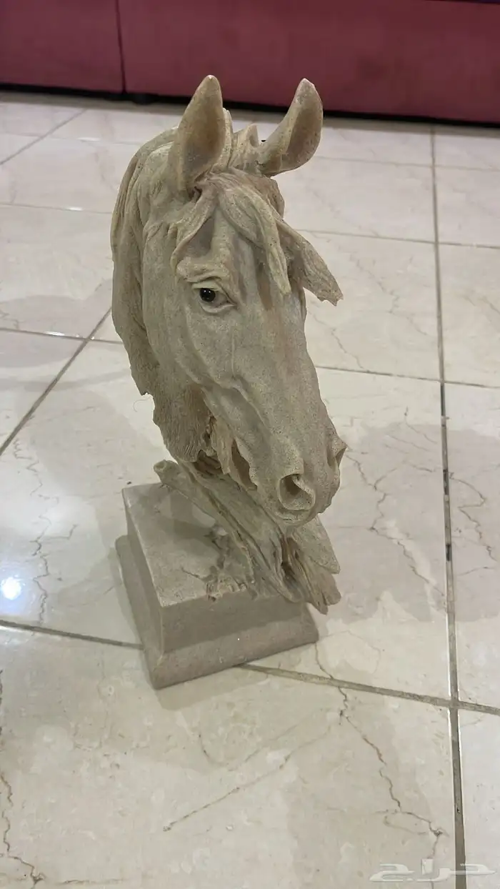 تحف. ثلاث اشكال. 1