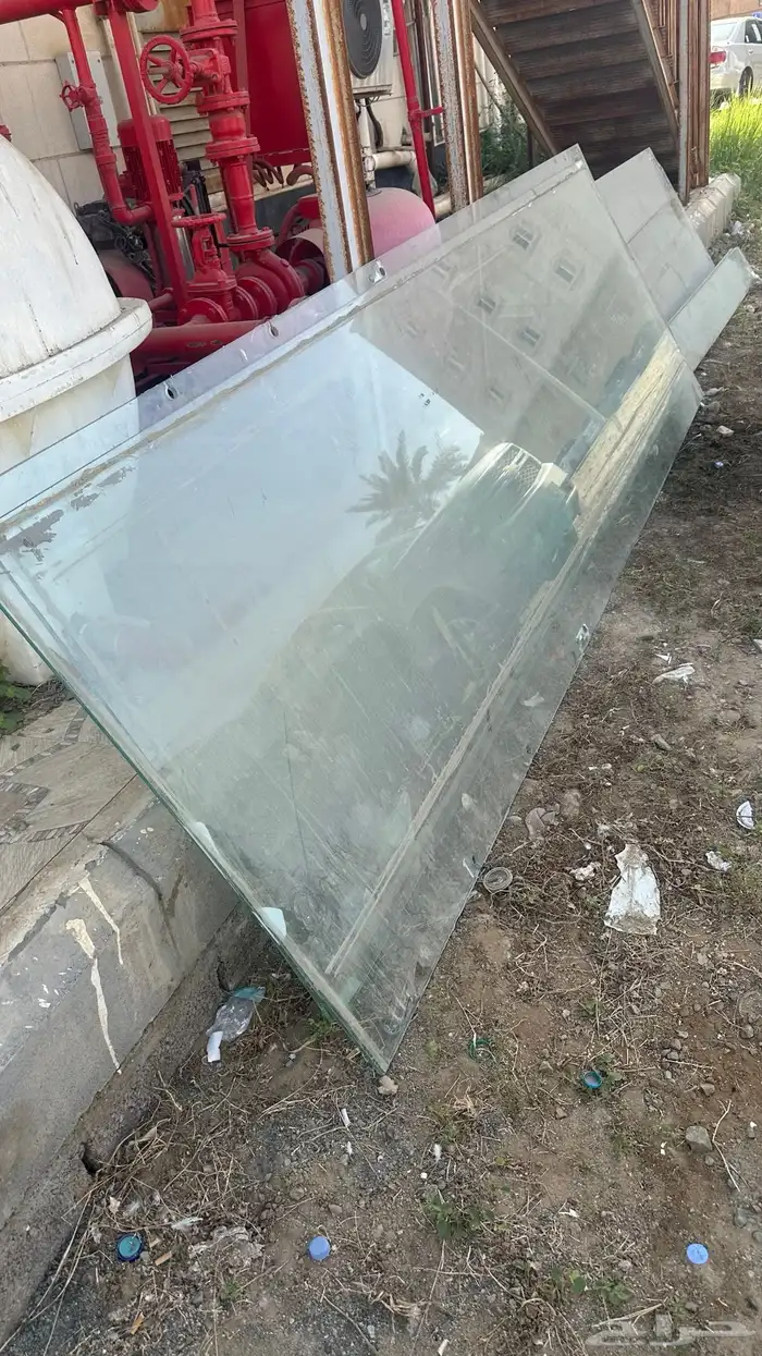 وجهة محل مع باب قزاز سكريت 3
