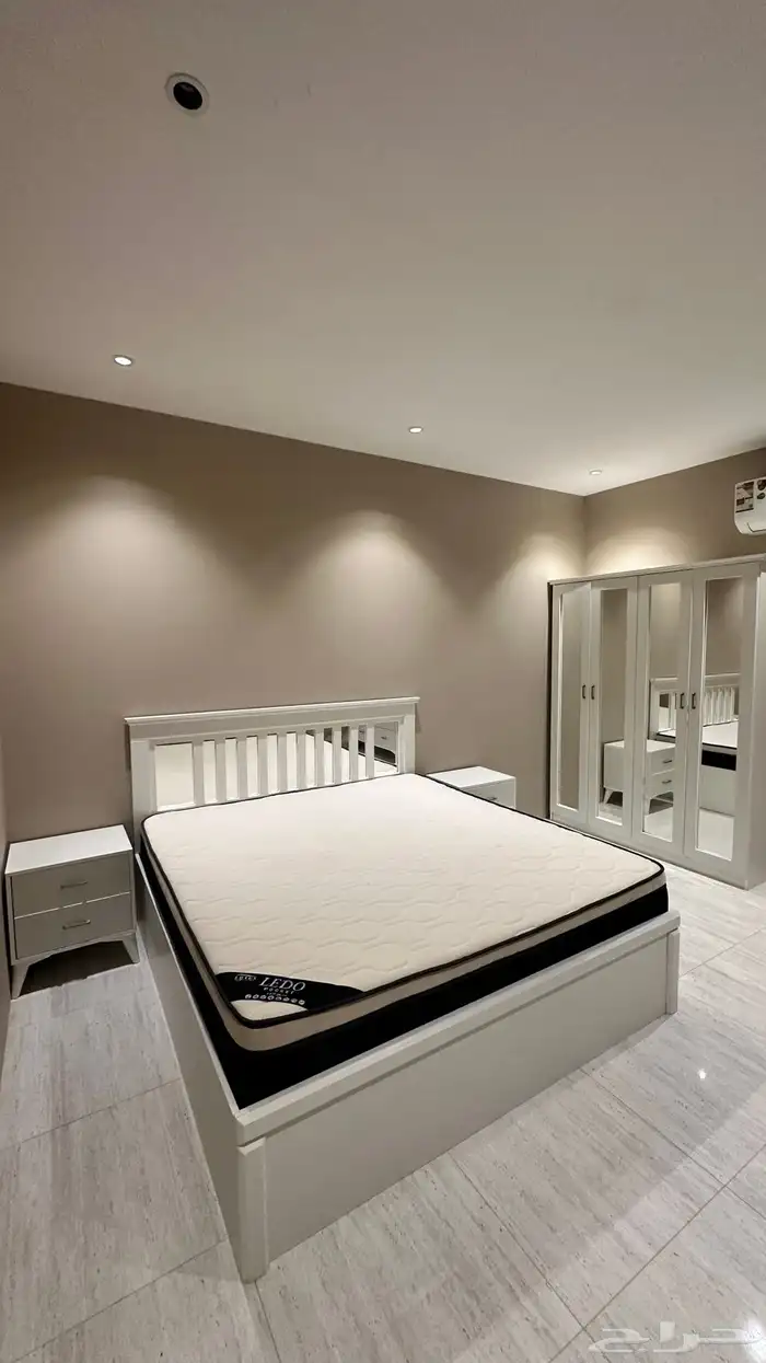 شقه مفروشه جديده غرفه وصاله 12