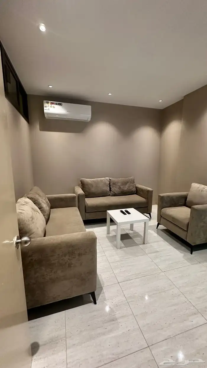 شقه مفروشه جديده غرفه وصاله 4