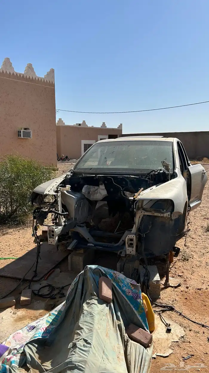 طوارق لبيع قطع فقط موديل 2006 0