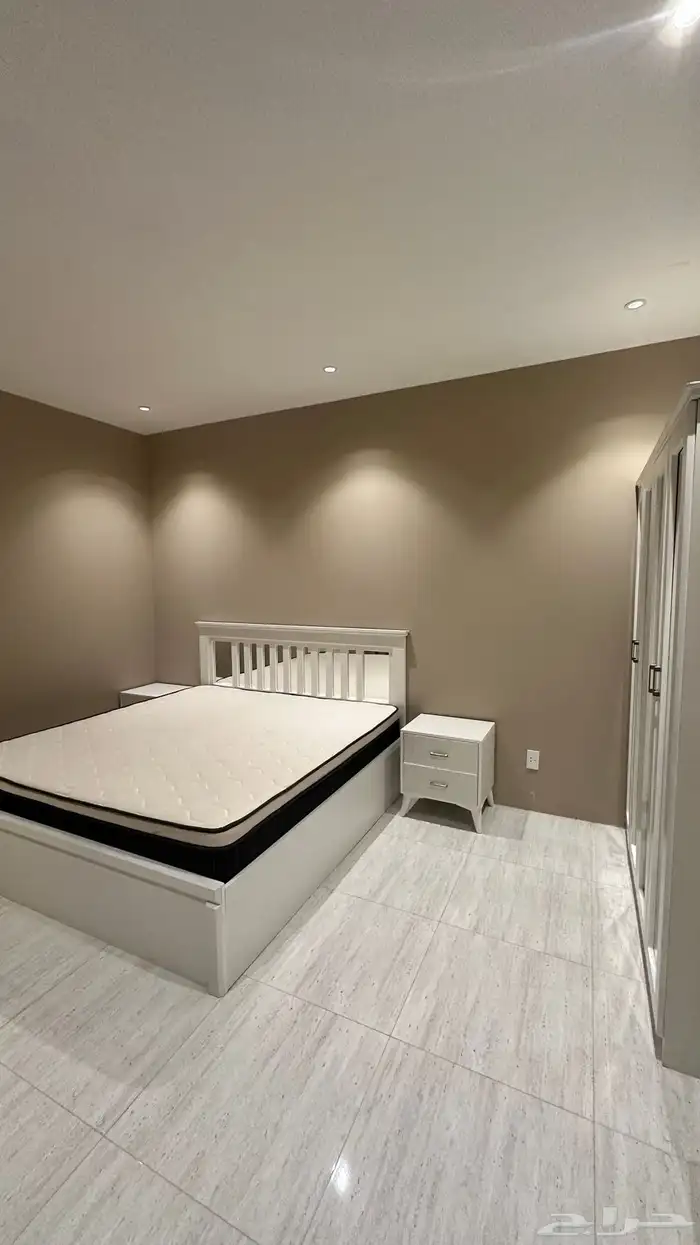 شقه مفروشه جديده غرفه وصاله 8