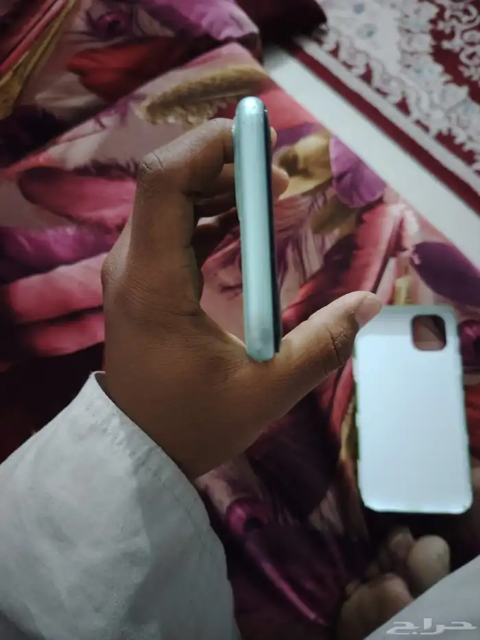 ايفون 11 ذاكره 256 3