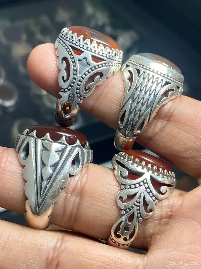 خاتم عقيق يماني صياغة حمزة ( 4 خواتم ) 1