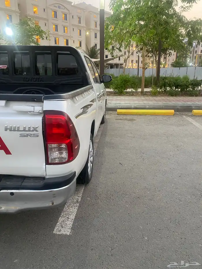 هايلوكس 2021 GLX2 فل كامل للبيع 4