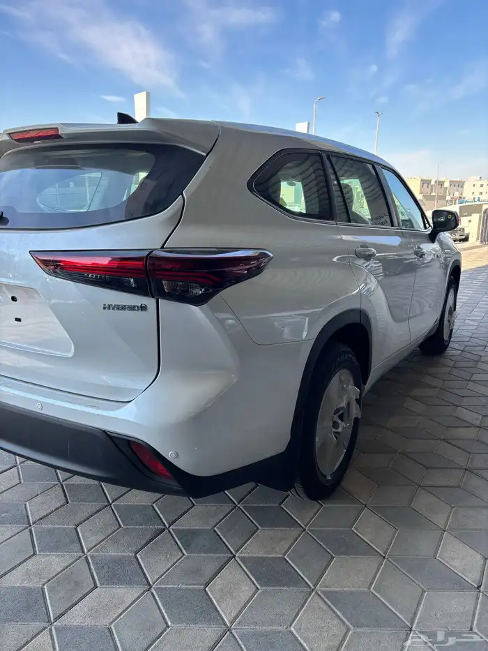 تويوتا هايلاندر 2025 LE HEV 17