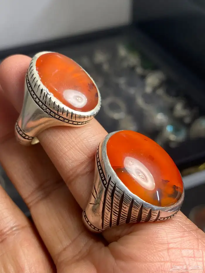 خاتم عقيق يماني مشمشي صياغة غلام ( خاتمين ) 0