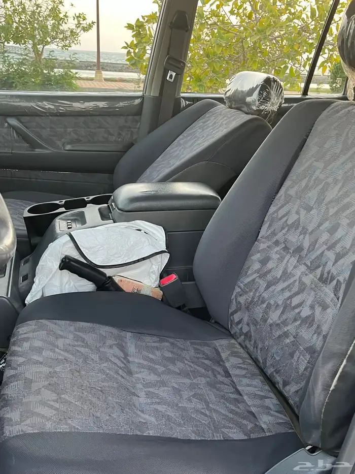 تويوتا لاند كروزر GX.R موديل 1997 12