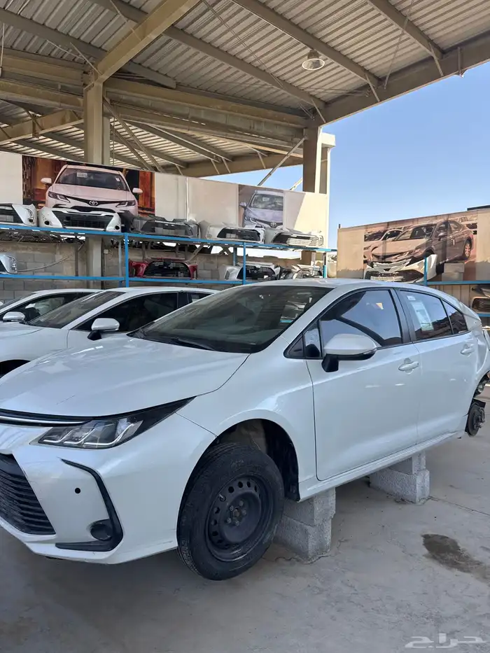 كورلا 2023 اربعه سلندر حجم مكينه 2000 0