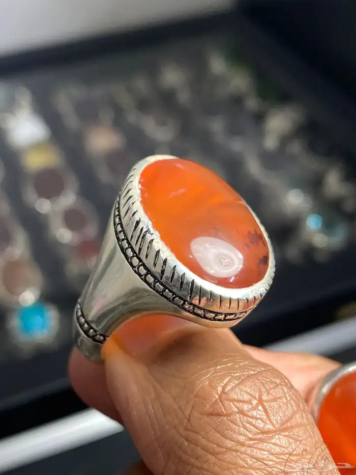 خاتم عقيق يماني مشمشي صياغة غلام ( خاتمين ) 1