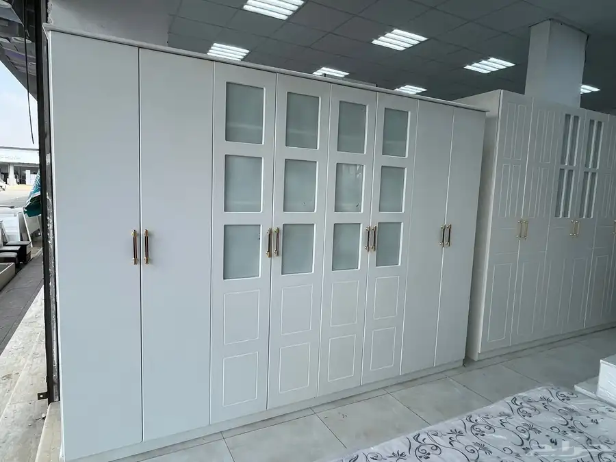 دولاب مستعمل نظيف للبيع 0