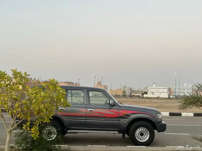 تويوتا لاند كروزر GX.R موديل 1997 7