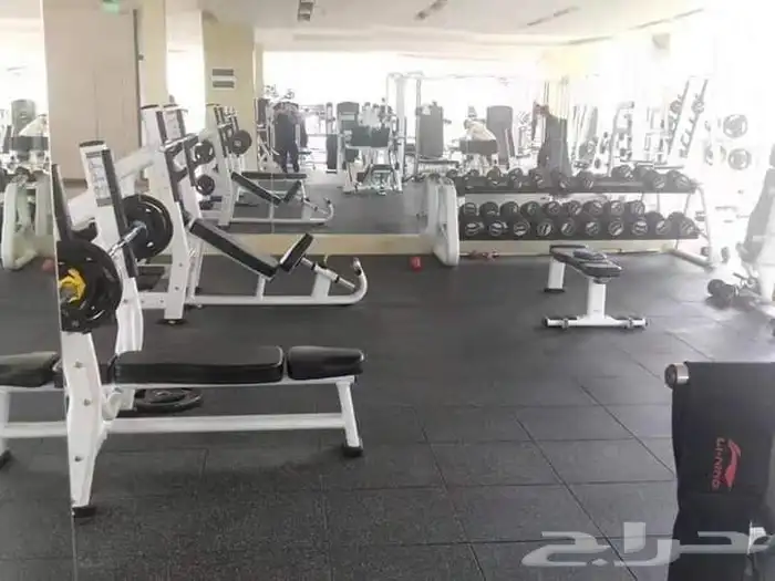 أرضيات مطاطيه بلاط مطاطي اسطبلات الخيل ملاعب مطاطيه 24