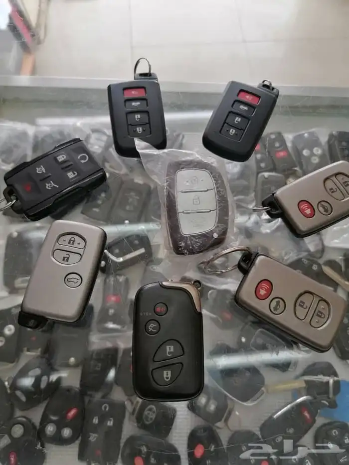 محل مفاتيح جده فتح سيارات برمجة 9