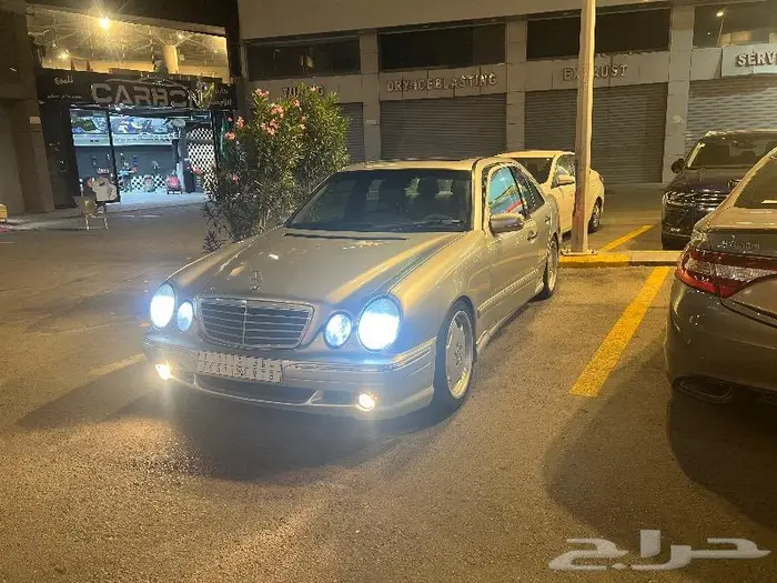 مرسيدس 1998 E55 AMG 8
