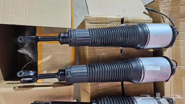 مساعدات اودي A8 S8 Q7 بنتلي رولز رويس 7