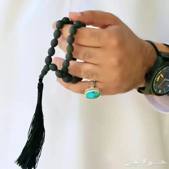 سلام عليكم. اعرض لكم منتجاتي بذمه وضمير افضل انوع العود 3