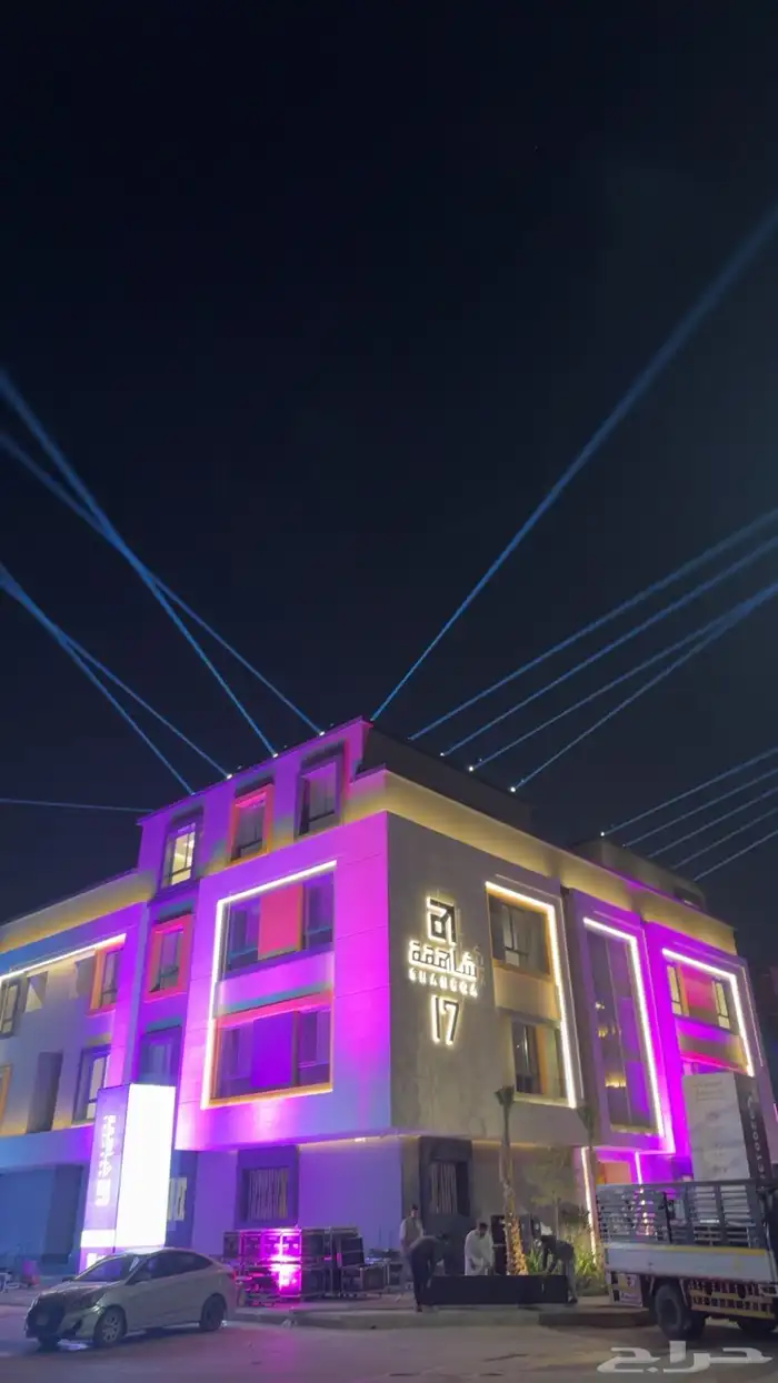 تاجير شاشات LED واضائات وسستم صوت وستيج 21