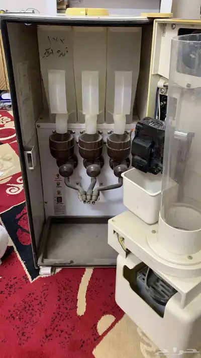 مكينه لصنع القهوه بثلاثه أنواع مستعمله خفيف 3