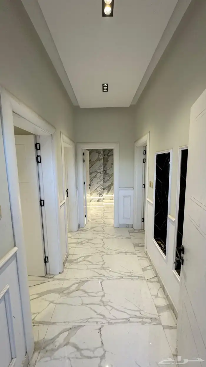 شقق في الرانوناء بتشطيب فاخر 1