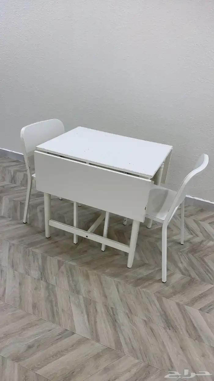 طاولة طعام ايكيا 1