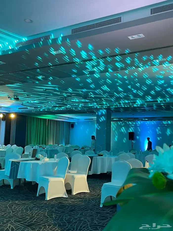 تاجير شاشات LED واضائات وسستم صوت وستيج 67