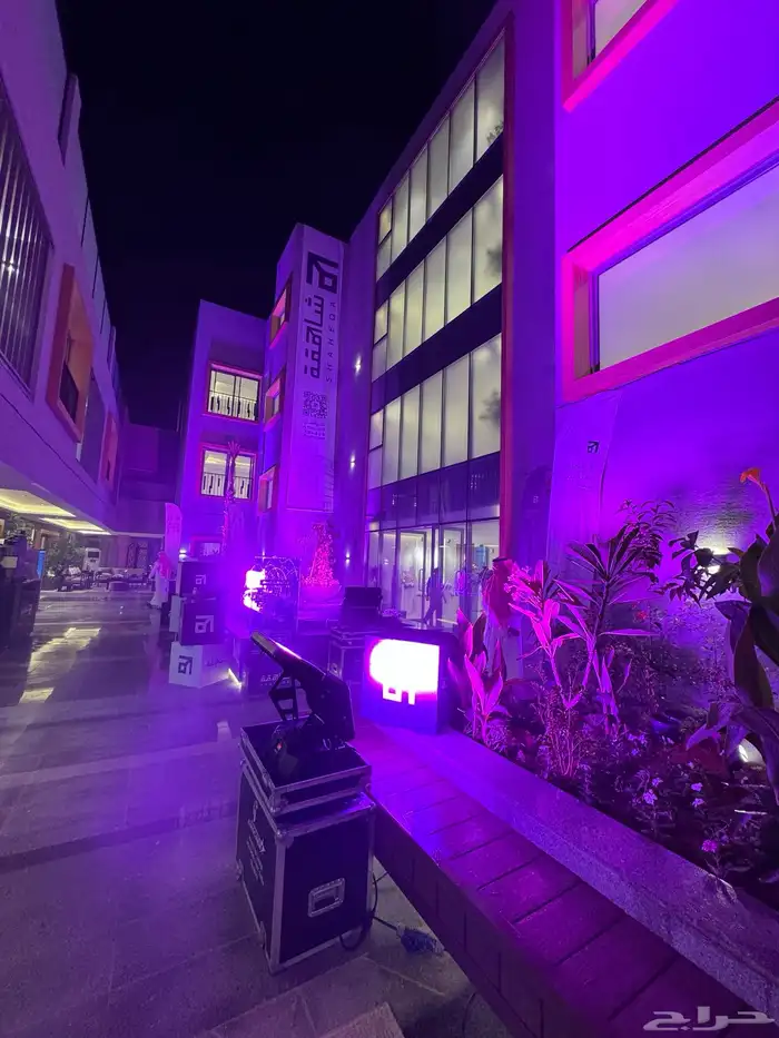 تاجير شاشات LED واضائات وسستم صوت وستيج 94