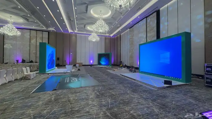 تاجير شاشات LED واضائات وسستم صوت وستيج 26