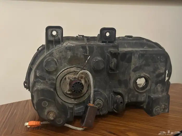 شمعات أمامي واصطب خلفي كامل اصلية 2014 challenger 3