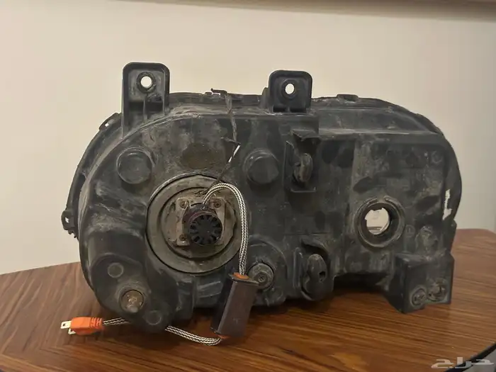 شمعات أمامي واصطب خلفي كامل اصلية 2014 challenger 2