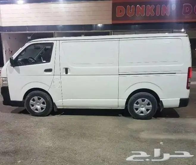 باصات هايس بضاعة ديزل بنزين للايجار الشهري 6