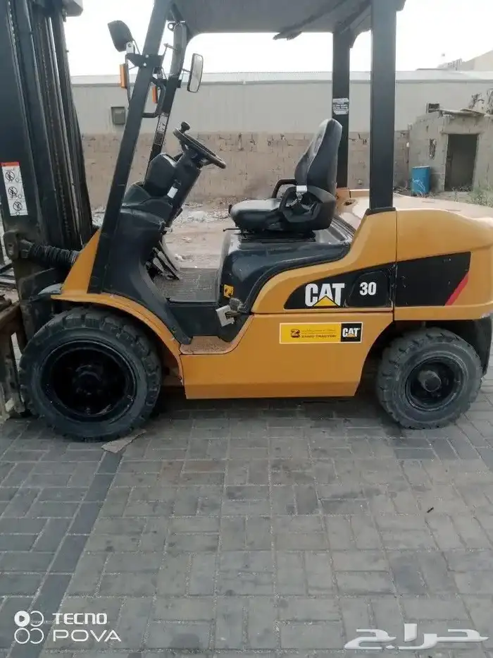 فوركلفت رافعات شوكية للايجار تاجير رافعات شوكية فوركلفت 3