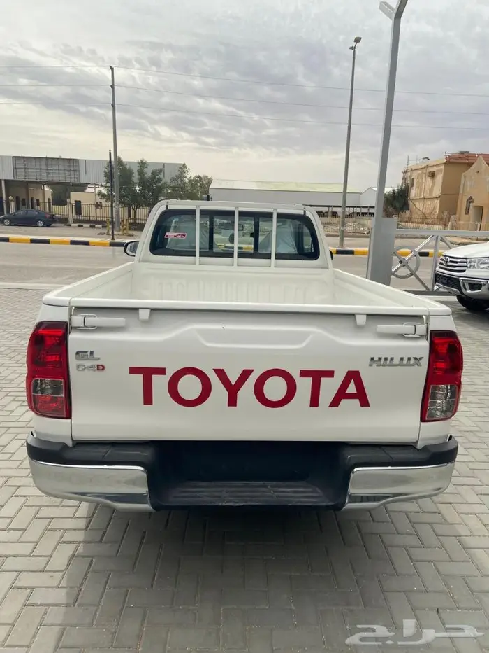 تويوتا هايلكس غمارة ديزل 2025 3