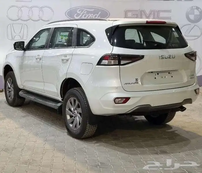 ايسوزو ام يو اكس فل ديزل دبل 2024 كاش واقساط 2