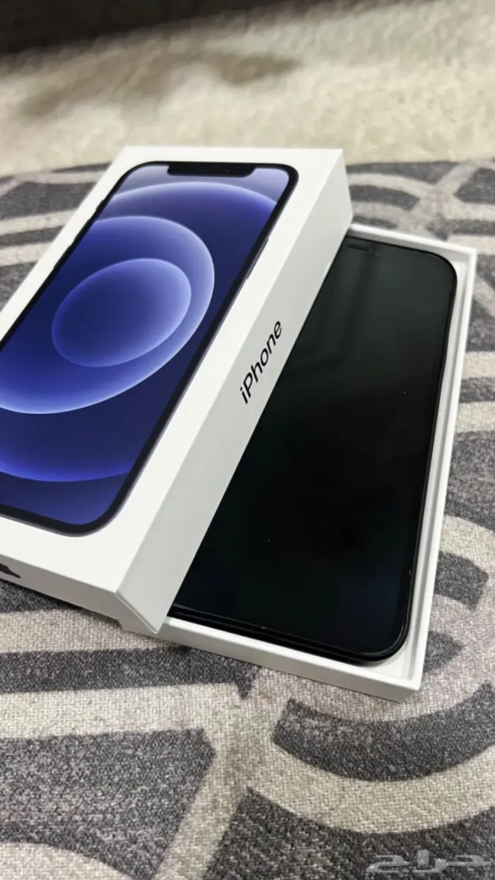ايفون 12 اسود 256 GB 9