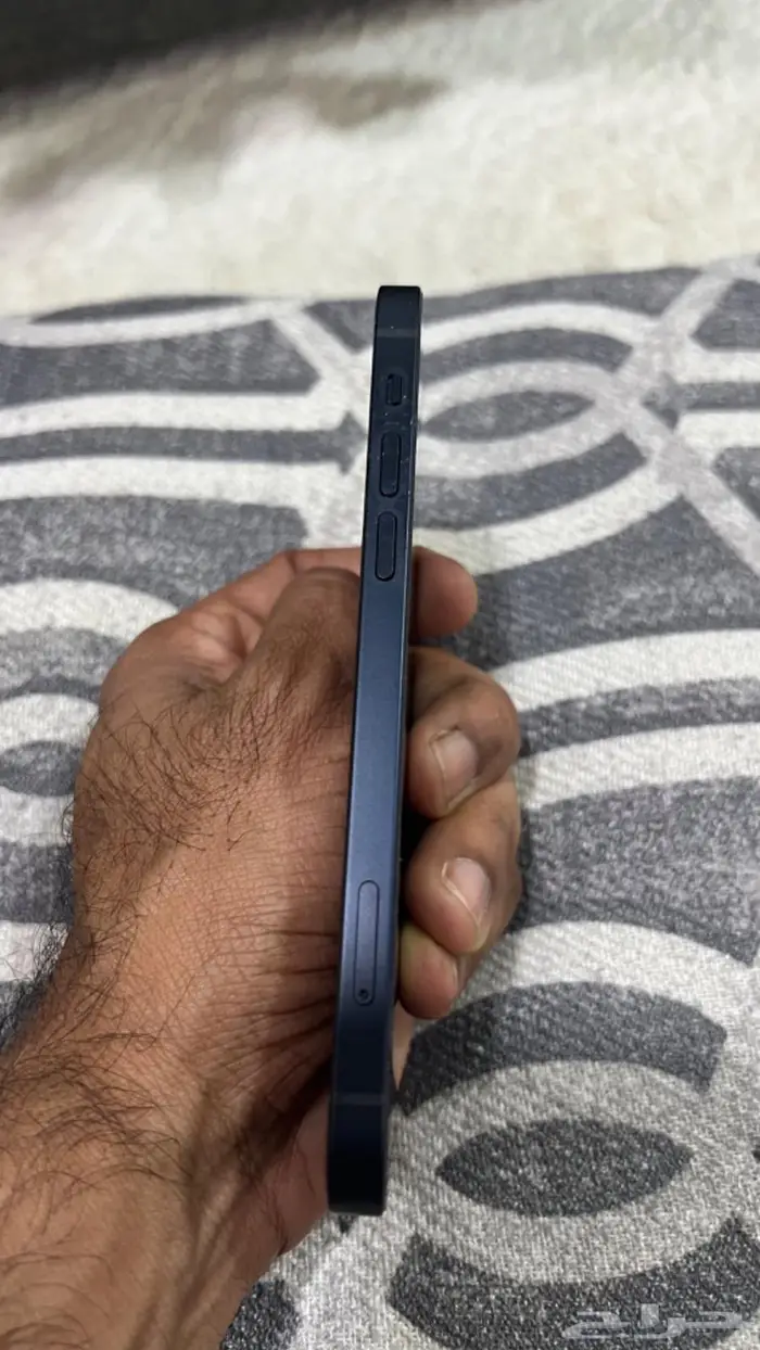 ايفون 12 اسود 256 GB 7