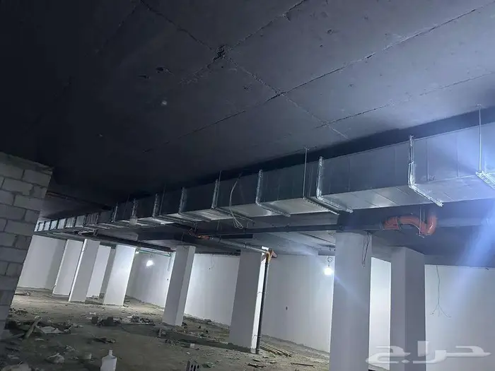 نقوم بجميع أعمال المكيفات الداخلية والمركزية والدكت بالرياض 30