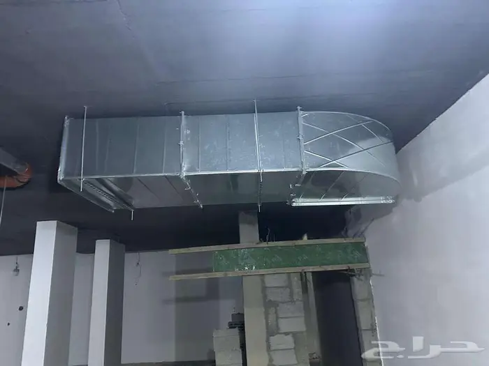 نقوم بجميع أعمال المكيفات الداخلية والمركزية والدكت بالرياض 24