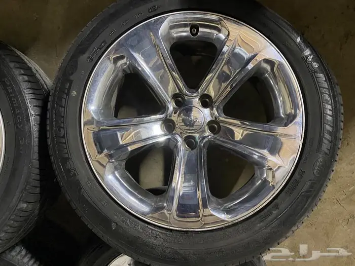 جنوط شارجر أصلي موديل 2018 نيكل كروم مستخدم 1