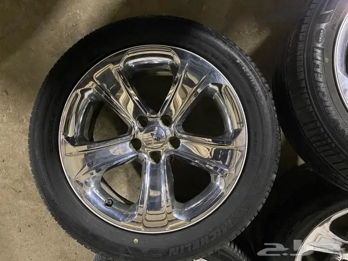 جنوط شارجر أصلي موديل 2018 نيكل كروم مستخدم 3