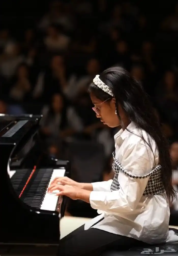 piano lessons with Top Piano Teacher in Riyadh 0