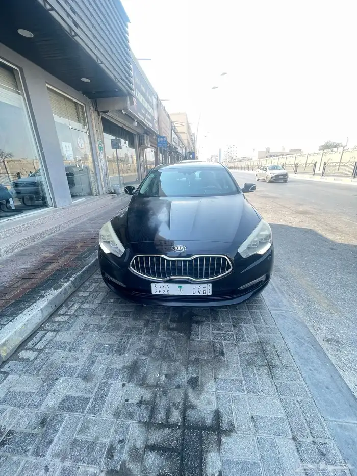 KIA QUORIS MODEL 2013 Black 0