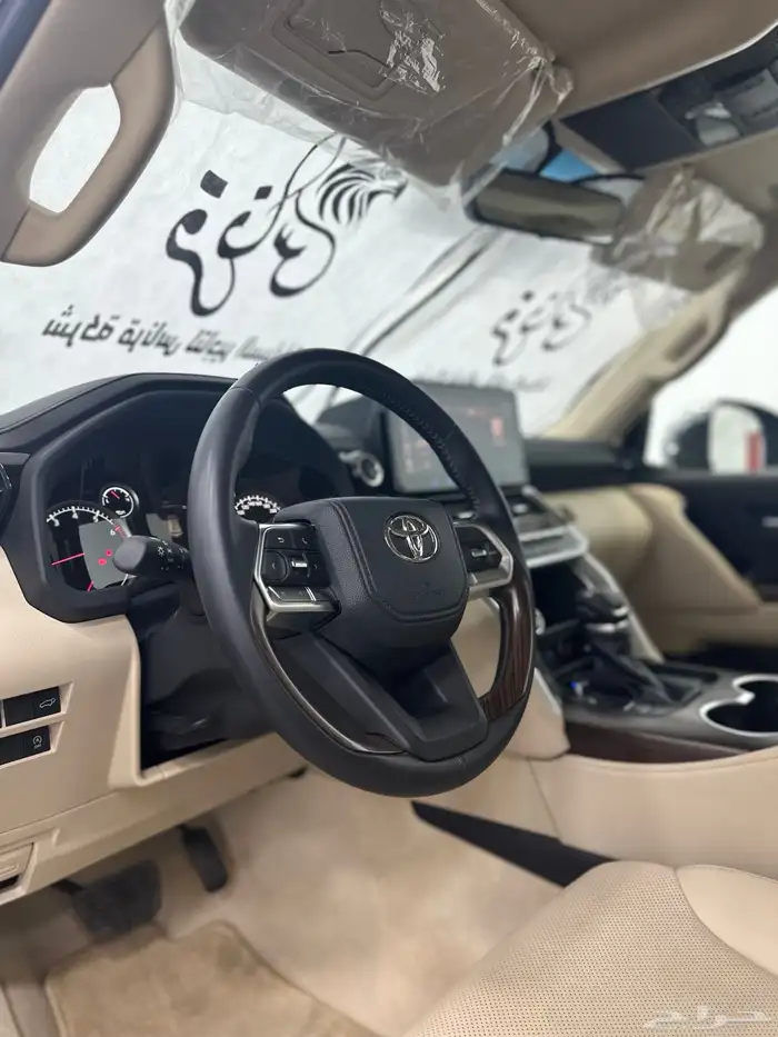 لاندكروزر GXR 2024 9